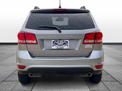 Used 2018 Dodge Journey SXT w/ Connectivity Group image 4