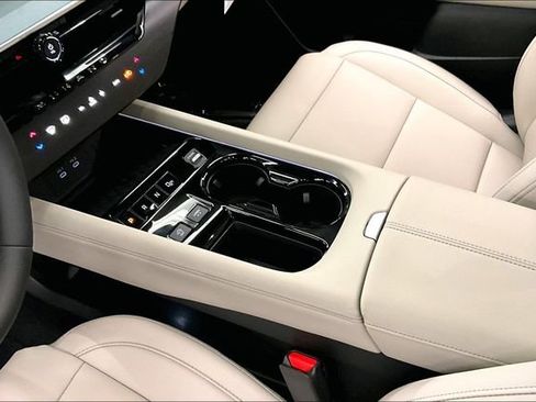 New 2025 Nissan Murano SL AWD/4WD image 9