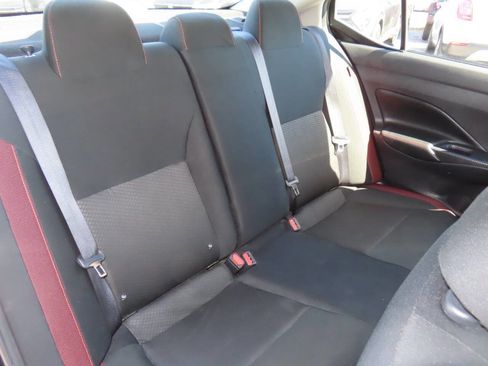 Used 2024 Nissan Versa SR FWD image 39