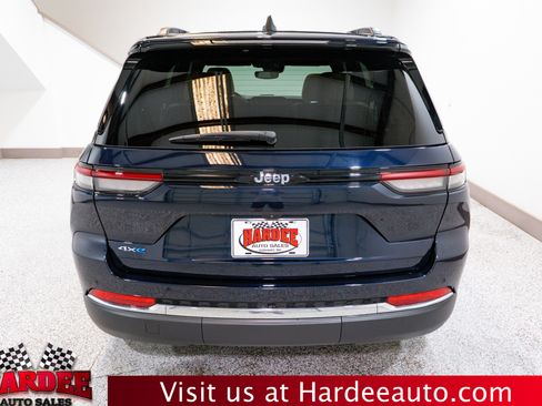 Used 2023 Jeep Grand Cherokee 4WD 4xe image 4