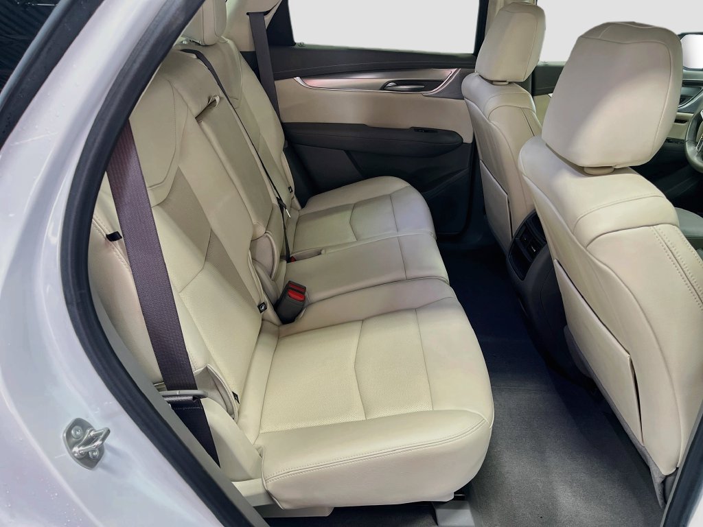 Used 2024 Cadillac XT5 Premium Luxury AWD/4WD image 28
