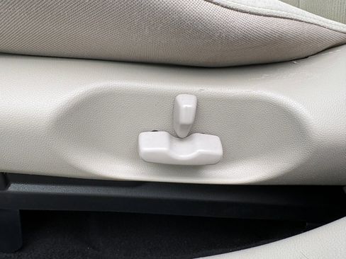 Used 2011 MAZDA CX-7 i Sport w/ Convenience Pkg image 25