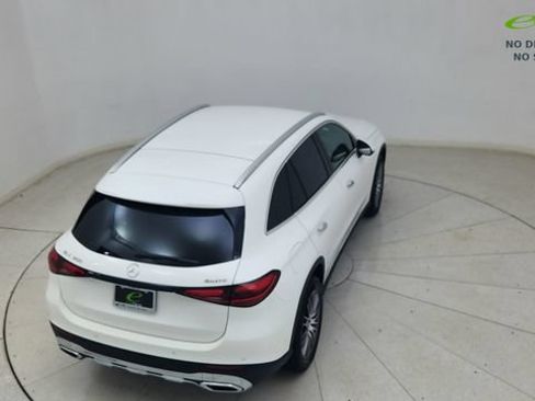 Used 2025 Mercedes-Benz GLC 300 4MATIC image 83