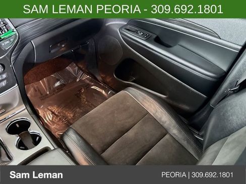 Used 2022 Jeep Grand Cherokee Laredo X image 24