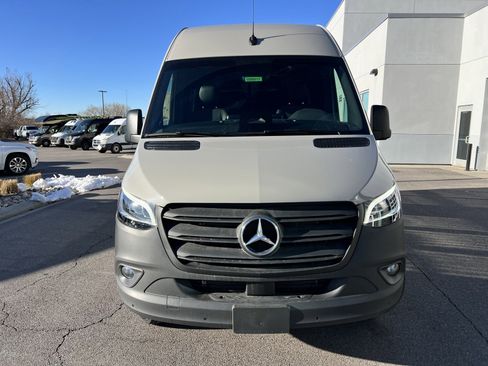 New 2025 Mercedes-Benz Sprinter 2500 image 8