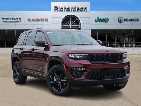 New 2025 Jeep Grand Cherokee Limited w/ Black Appearance Package image 1