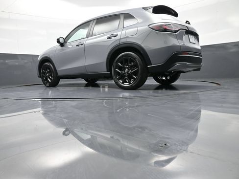 Certified 2024 Honda HR-V Sport image 30