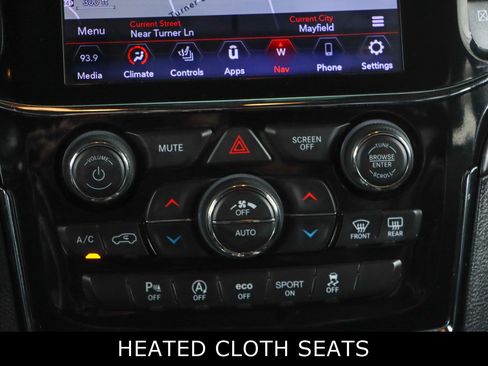 Used 2020 Jeep Grand Cherokee Altitude RWD image 20