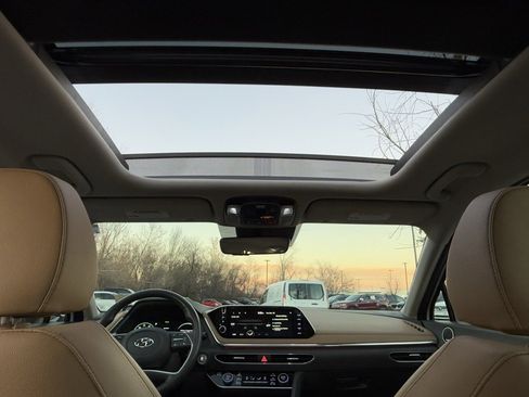 Certified 2023 Hyundai Sonata Limited w/ Cargo Package image 32