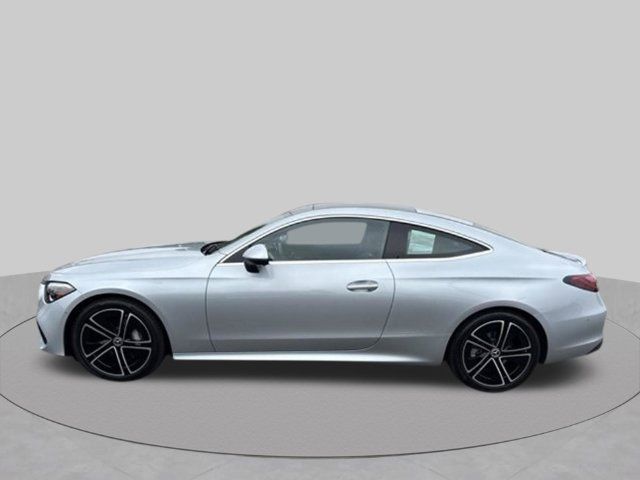 Used 2024 Mercedes-Benz CLE 300 4MATIC Coupe image 2