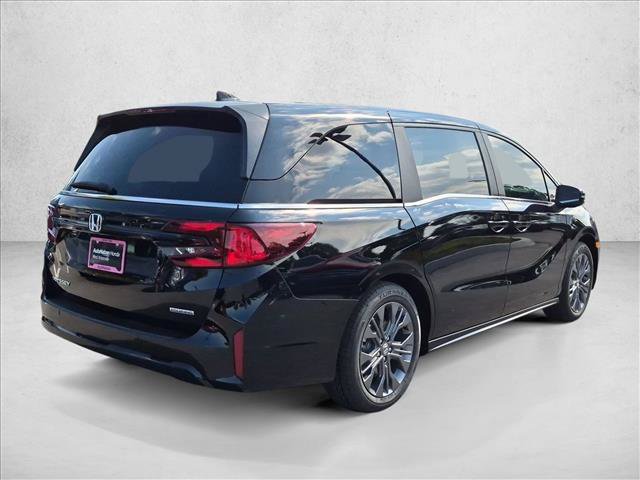 New 2027 Honda Odyssey Touring image 2