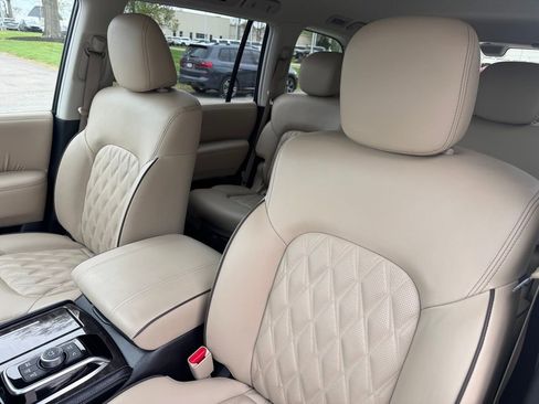Used 2024 Nissan Armada Platinum w/ Captain's Chairs Package image 16