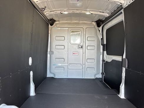 New 2026 Ford Transit 250 148 Medium Roof RWD image 13