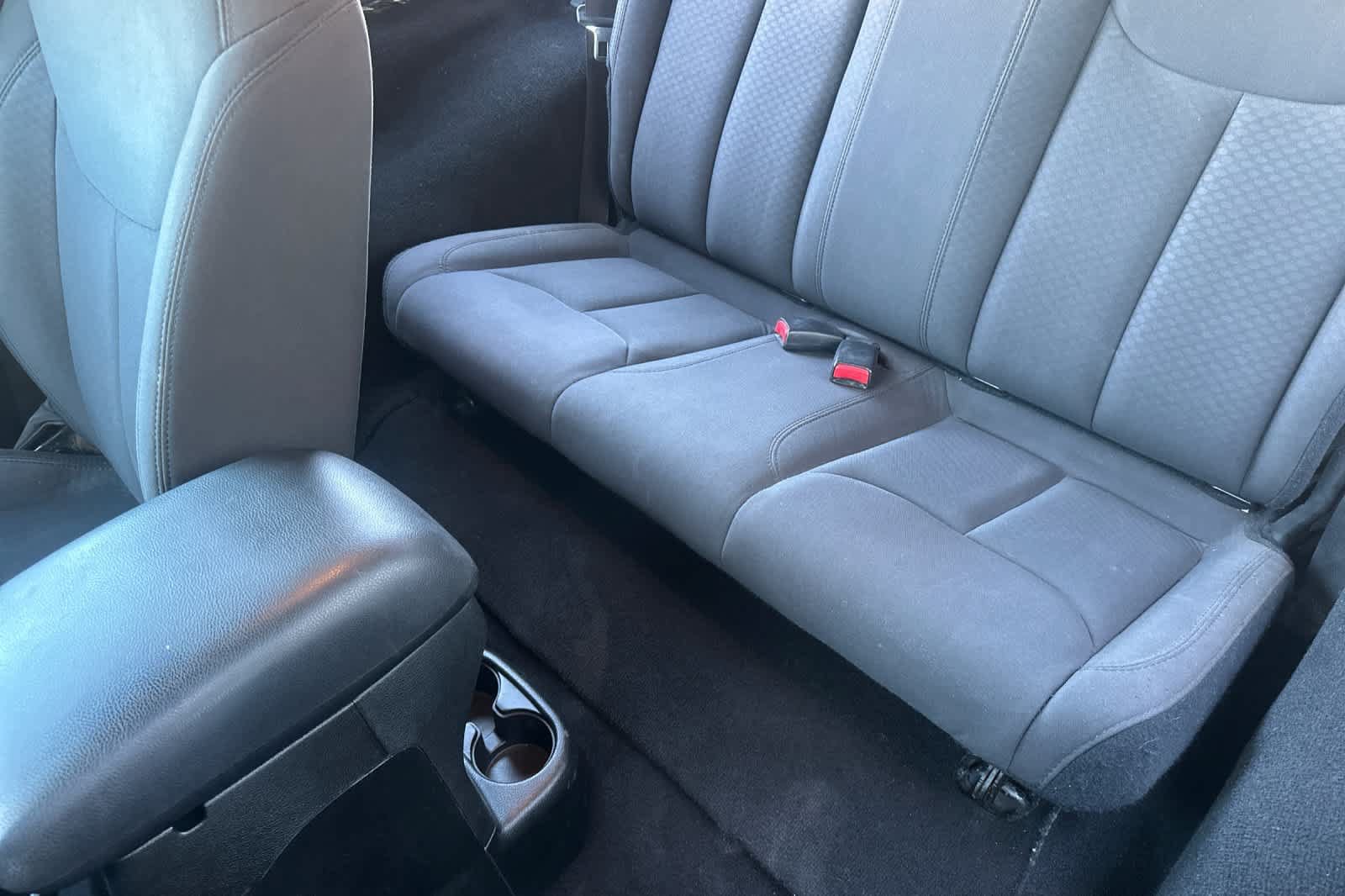 Used 2018 Jeep Wrangler Sport AWD/4WD image 4