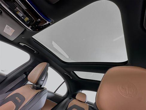 New 2026 Mercedes-Benz E 53 AMG e 4MATIC Sedan image 24