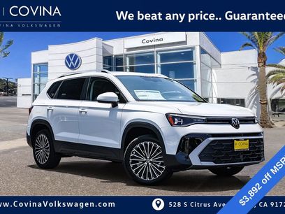 New 2025 Volkswagen Taos SE