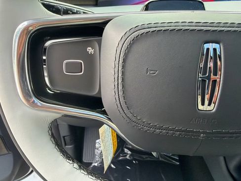 New 2027 Lincoln Navigator L Black Label AWD/4WD image 36