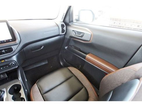 Used 2025 Ford Bronco Sport Outer Banks w/ Outer Banks Tech Package+ AWD/4WD image 9