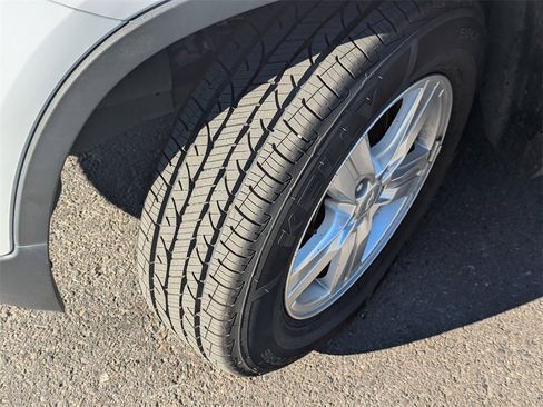 Used 2018 Chevrolet Trax LS image 36