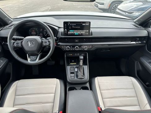 Used 2023 Honda CR-V Sport Touring image 17