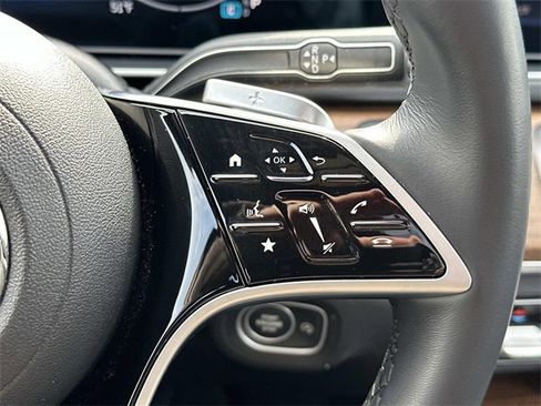 Certified 2025 Mercedes-Benz GLE 350 4MATIC image 24