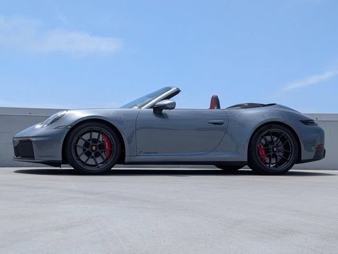 Certified 2026 Porsche 911 Carrera 4 GTS AWD/4WD image 2