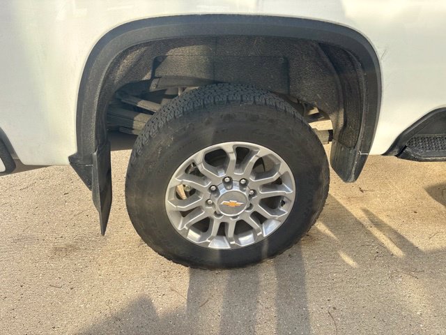 Used 2025 Chevrolet Silverado 3500 LTZ w/ Z71 Chrome Sport Edition AWD/4WD image 9