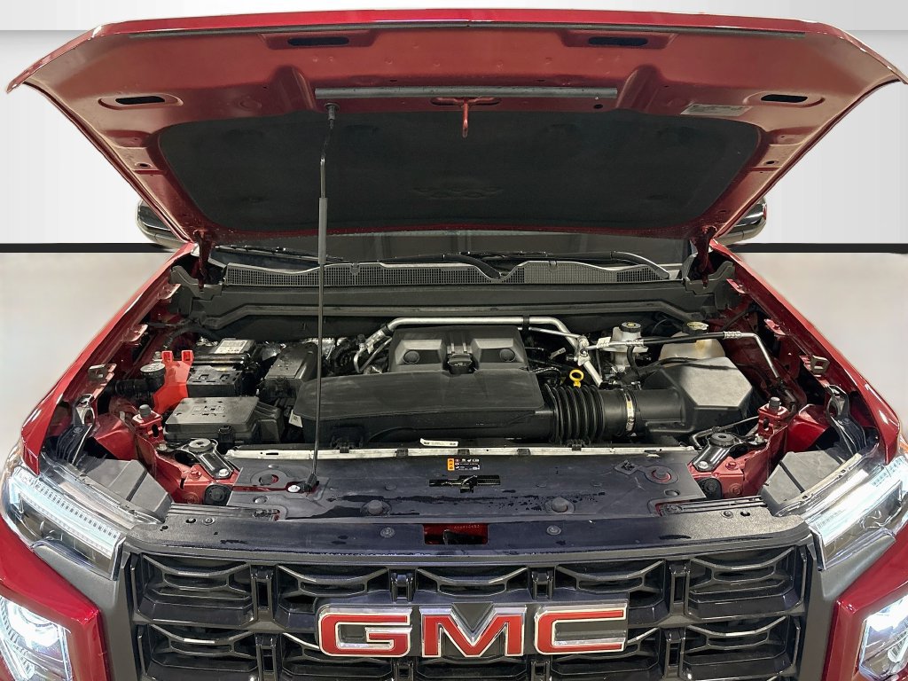 Used 2025 GMC Canyon Elevation w/ Convenience Package RWD image 30