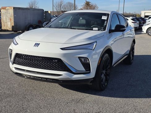 Used 2024 Buick Envista Sport Touring w/ Convenience I Package image 3