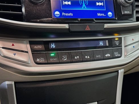 Used 2013 Honda Accord EX-L image 23