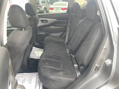 Used 2022 Nissan Murano S AWD/4WD image 16