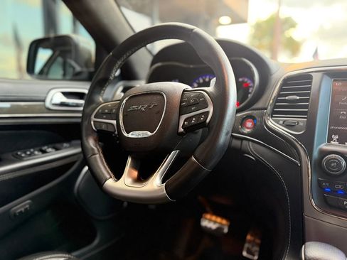 Used 2017 Jeep Grand Cherokee SRT AWD/4WD image 23