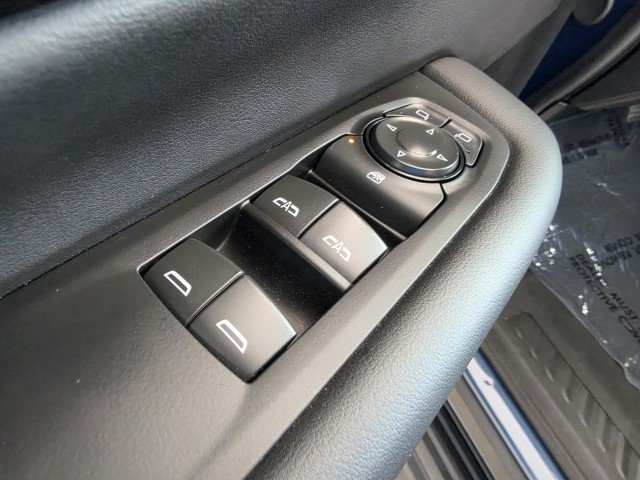 Used 2025 Chevrolet Suburban LS AWD/4WD image 28