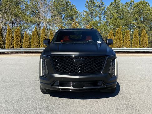 Used 2026 Cadillac Escalade Platinum Sport image 13