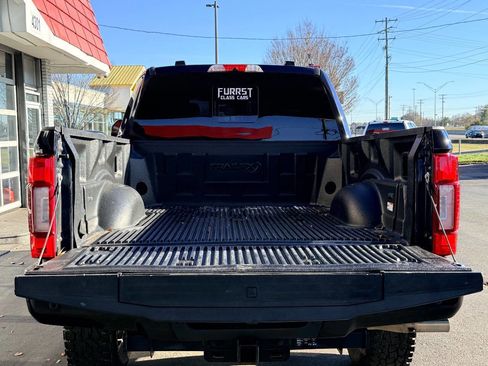 Used 2021 Ford F250 Platinum w/ FX4 Off-Road Package image 10