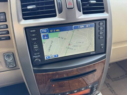Used 2009 Cadillac XLR RWD image 25
