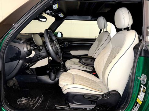 Used 2024 MINI Cooper S image 9