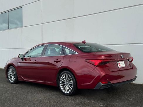 Certified 2019 Toyota Avalon Limited w/ Advanced Safety Package image 5