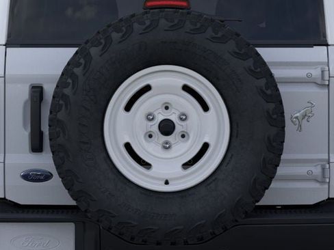 New 2026 Ford Bronco Heritage Edition AWD/4WD image 24