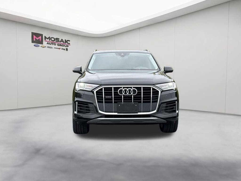Used 2021 Audi Q7 3.0T Premium Plus AWD/4WD image 3