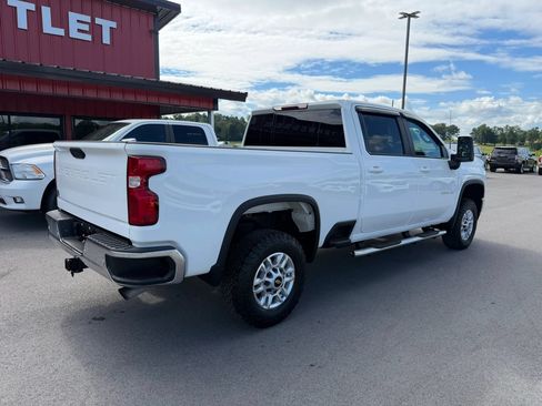 Used 2021 Chevrolet Silverado 2500 LT w/ Z71 Off-Road Package AWD/4WD image 4