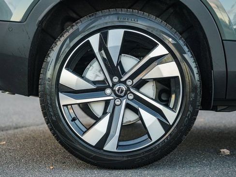 New 2026 Volvo XC40 B5 Ultra w/ Protection Package Premier image 18