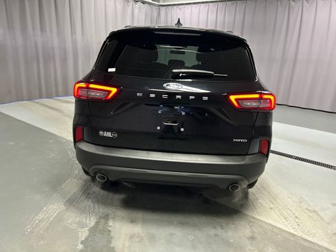 Used 2025 Ford Escape ST-Line AWD/4WD image 6