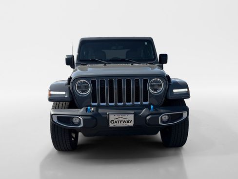 Used 2022 Jeep Wrangler Unlimited Sahara w/ Cold Weather Group AWD/4WD image 8