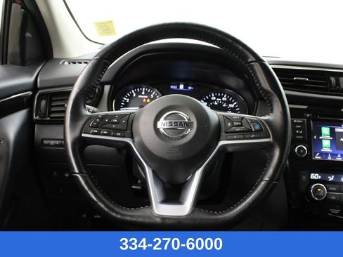Used 2022 Nissan Rogue Sport SL image 22