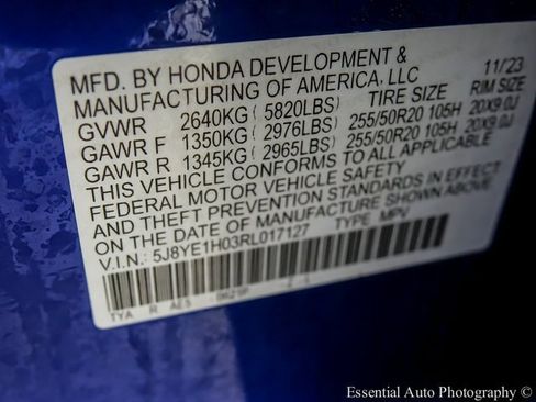 Used 2024 Acura MDX A-Spec image 30