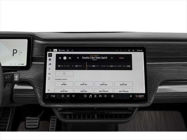 Used 2024 Rivian R1S Adventure Dual AWD/4WD image 10