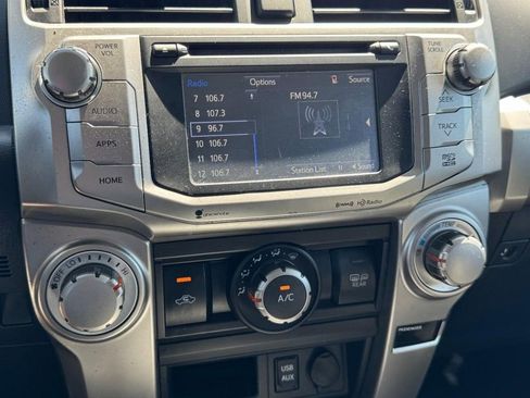Used 2016 Toyota 4Runner SR5 AWD/4WD image 19