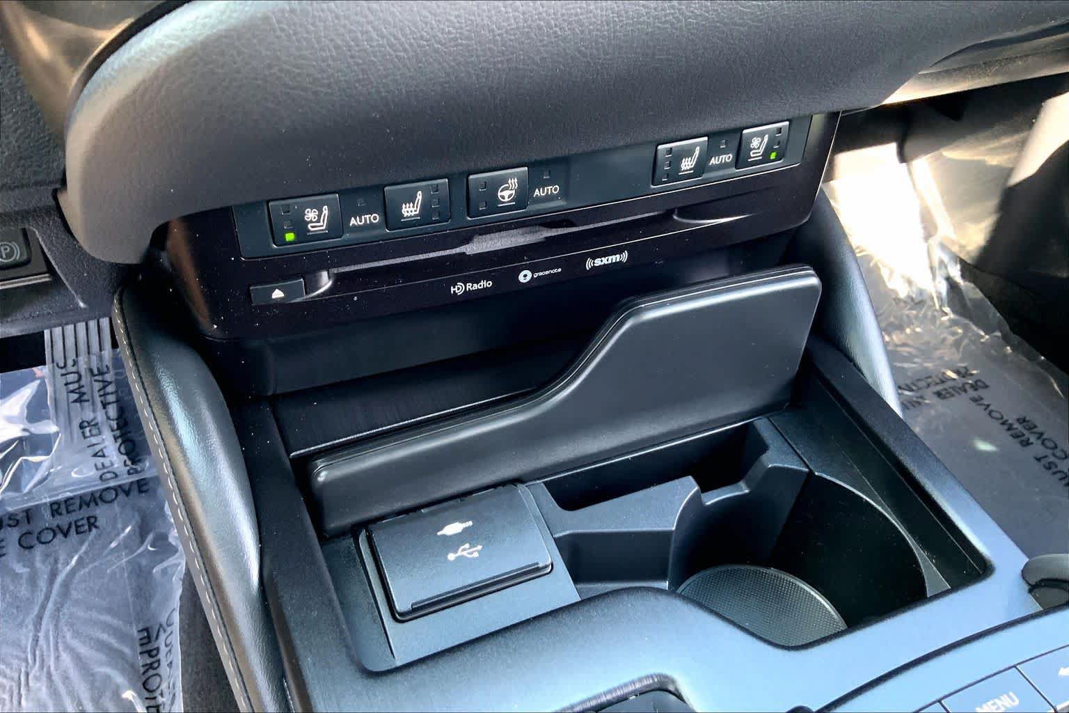 Certified 2021 Lexus ES 350 w/ Premium Package FWD image 34