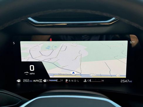 Used 2025 Chevrolet Colorado LT w/ LT Convenience Package image 21